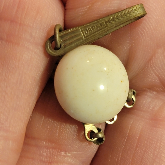 Vintage Painted Porcelain Romance  Scenes and Various Beads - Picture 11 of 13